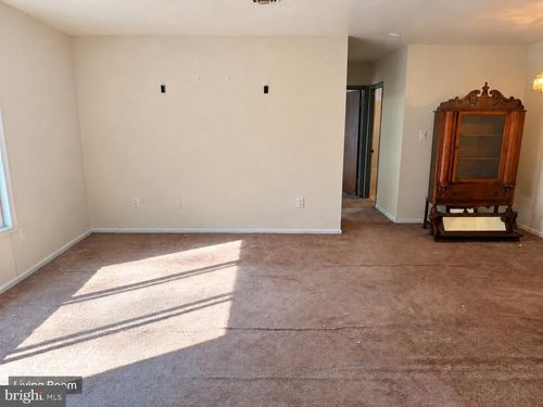 3c-160 N Broad Street, Woodbury, NJ, 08096 | Card Image