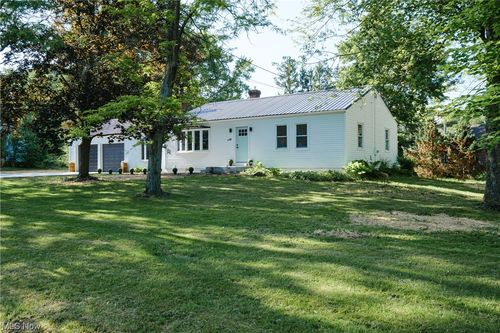 142 Beverly Rd, Boston Heights, OH, 44236-1003 | Card Image