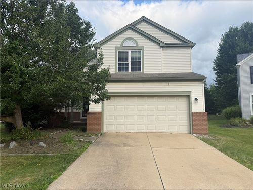 8700 Chesea Ct, Sagamore Hills, OH, 44067-4100 | Card Image