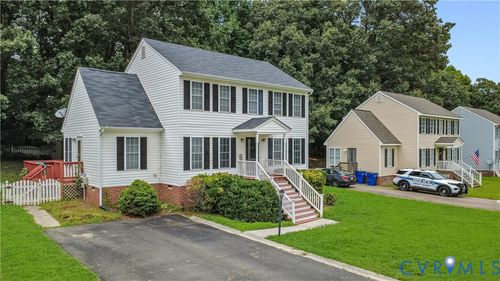 12136 Warfield Estates Dr, Chester, VA, 23831-2112 | Card Image