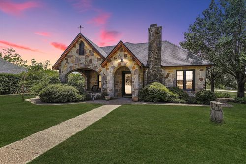 302 S Crook St, Cresson, TX, 76035-4807 | Card Image