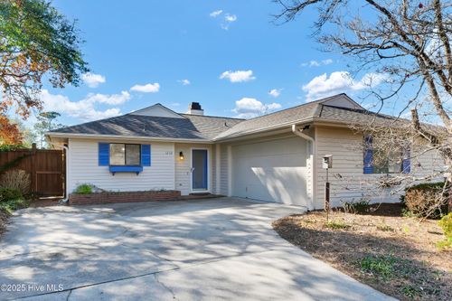 1210 Bayside Cir W, Wilmington, NC, 28405-4104 | Card Image