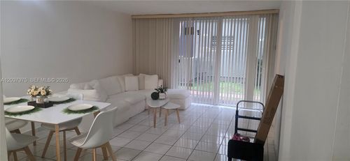 2149-10000 Nw 80th Ct, Hialeah Gardens, FL, 33016-2259 | Card Image