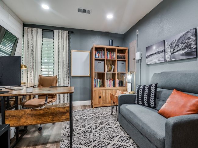 Partial garage conversion to make an office | Image 21