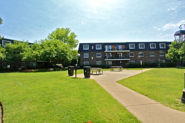 APT-21D - 3851 N Parkway Dr, Condo with 1 bedrooms, 1 bathrooms and 2 parking in Northbrook IL | Image 15