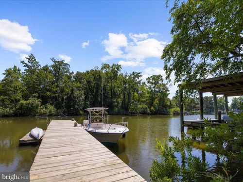 527 Lee Cir, ANNAPOLIS, MD, 21403-4012 | Card Image