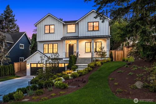 10415 Se 13th Street, Bellevue, WA, 98004 | Card Image