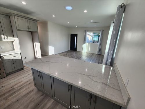 10343 Jardine Ave, Sunland, CA, 91040-3109 | Card Image