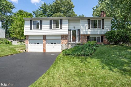 12793 Bradwell Rd, HERNDON, VA, 20171-2452 | Card Image