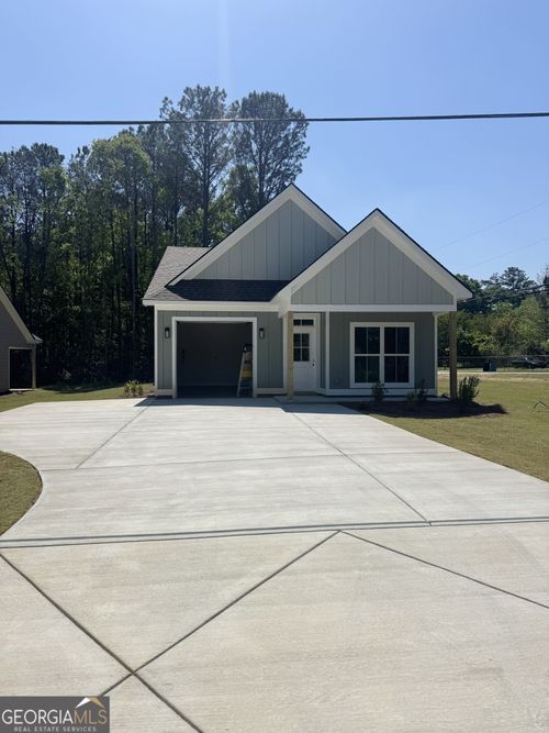 221 Oak Ave, Pine Mountain, GA, 31822-2463 | Card Image