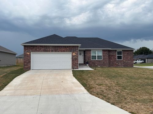 1209 Abbey St, Monett, MO, 65708-4202 | Card Image