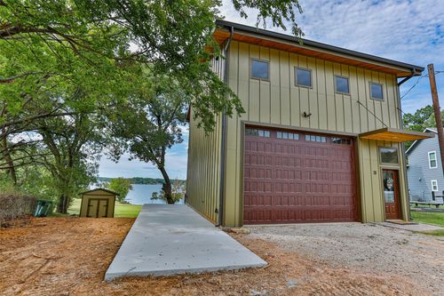 78 Park Ln, Gainesville, TX, 76240-6648 | Card Image
