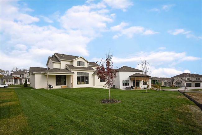 3105 Nw Berkebile Ln, House other with 4 bedrooms, 4 bathrooms and null parking in Lee's Summit MO | Image 38