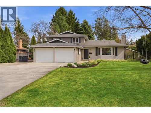 4337 Dunvegan Court, Kelowna, BC, V1W2L6 | Card Image