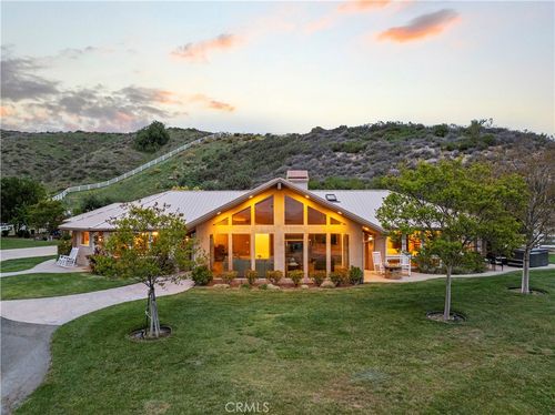 31233 Romero Canyon Rd, Castaic, CA, 91384-3426 | Card Image