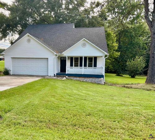 401 Windsor Ct, Macon, GA, 31216-9101 | Card Image