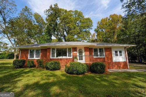 370 Georgia Ave, Fayetteville, GA, 30214-1717 | Card Image