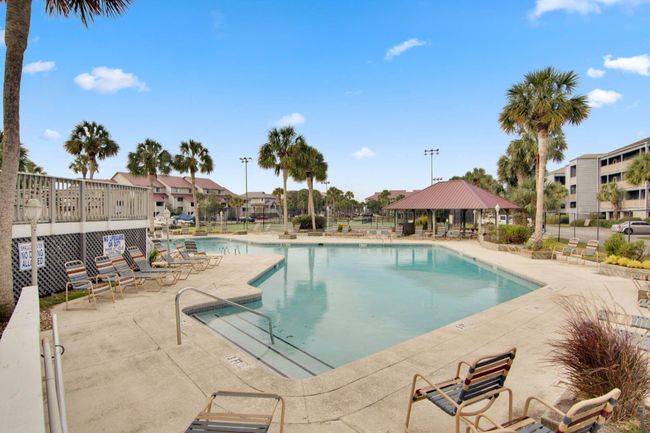 30 MC Pool 2 | Image 32