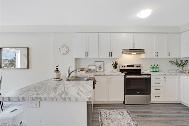 75 Dryden Lane, Townhouse with 2 bedrooms, 3 bathrooms and 2 parking in Hamilton ON | Image 11