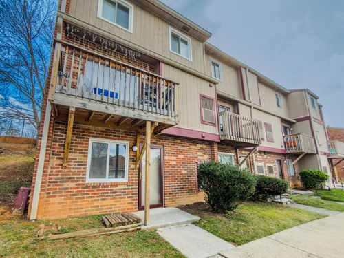 apt-e-5137 Overland Dr, Roanoke, VA, 24018-9330 | Card Image