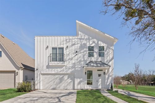 312 S Glasgow Dr, Dallas, TX, 75214-4520 | Card Image