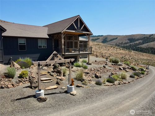 6083 Secret Canyon Rd, Ellensburg, WA, 98926-7774 | Card Image