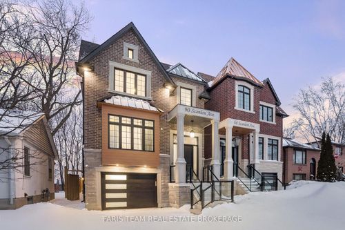 90 Scanlon Ave, Bradford, ON, L3Z1G6 | Card Image