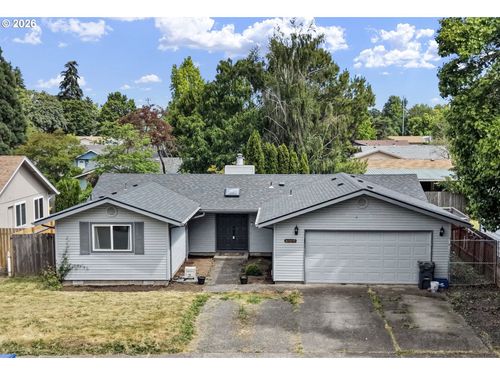 4577 Liberty St, Eugene, OR, 97402-1249 | Card Image