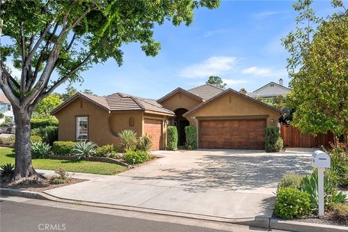 464 Appleby St, Corona, CA, 92881 | Card Image