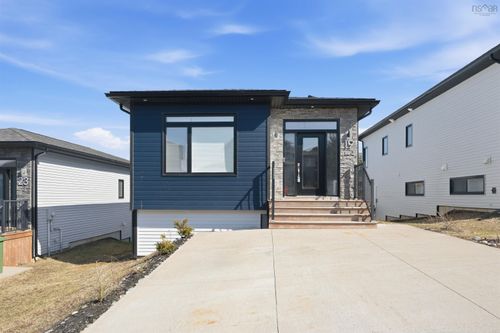 19 Thorngrove Lane, Timberlea, NS, B3T0K1 | Card Image