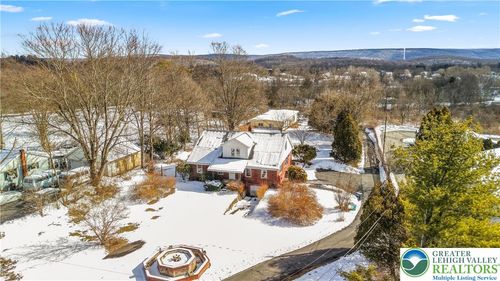 2115 W Main St, Stroudsburg, PA, 18360-7212 | Card Image