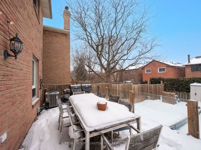 4423 Sawmill Valley Dr, House other with 3 bedrooms, 3 bathrooms and 2 parking in Mississauga ON | Image 28