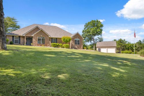 61 Bluff Rd, Hardy, AR, 72542-9776 | Card Image
