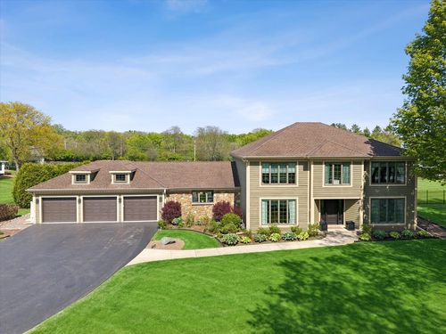 6731 Estate Ln, Long Grove, IL, 60047-5108 | Card Image