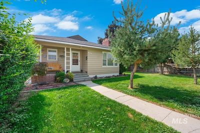 213 Elmore Ave., House other with 5 bedrooms, 0 bathrooms and 4 parking in Nampa ID | Image 1