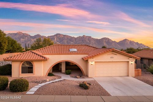 1620 E Chisholm Ln, Oro Valley, AZ, 85755-9316 | Card Image