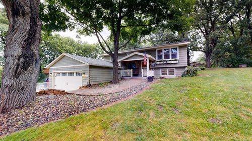 3091 77th Ave Ne, Willmar, MN, 56201-9137 | Card Image