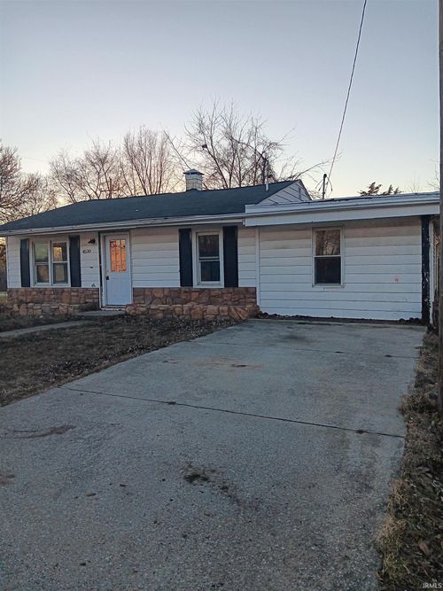 4530 Sunnyside St, Terre Haute, IN, 47805-2326 | Card Image