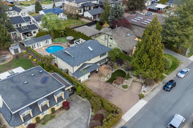 809 Sprice Avenue, House other with 5 bedrooms, 4 bathrooms and 6 parking in Coquitlam BC | Image 38