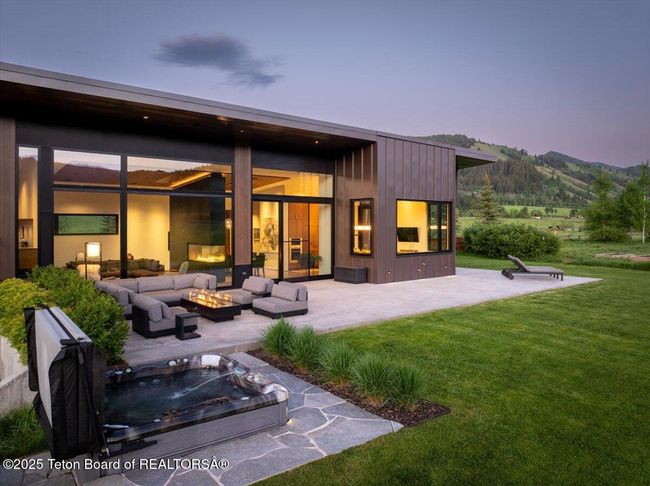 13175 River Bend Rd, House other with 3 bedrooms, 4 bathrooms and null parking in Jackson WY | Image 5