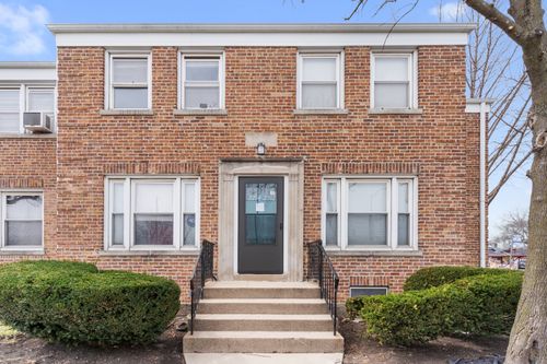 apt-2-2204 S 9th Ave, Broadview, IL, 60155-4073 | Card Image