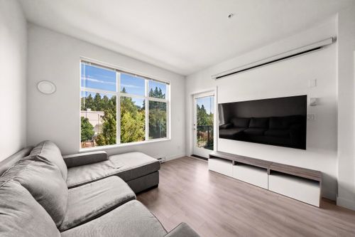 312-828 Gauthier Ave, Coquitlam, BC, V3K0E9 | Card Image