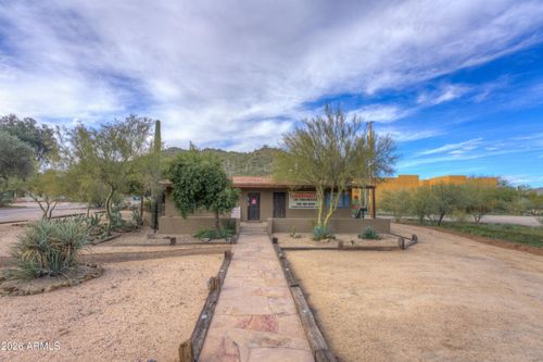 37234 N Cave Creek Rd, Cave Creek, AZ, 85331-8800 | Card Image