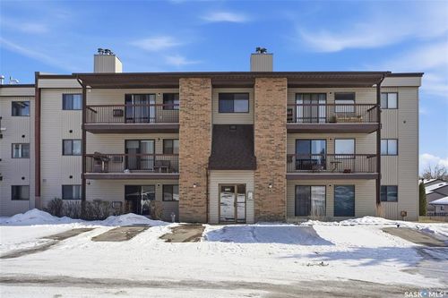 303-385 Kingsmere Blvd, Saskatoon, SK, S7J4J6 | Card Image