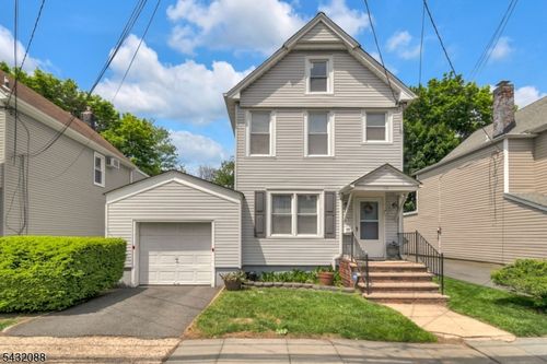115 Orange Ave, Irvington, NJ, 07111-2032 | Card Image