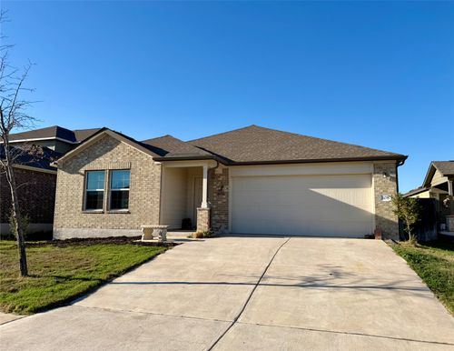 108 Esparza Dr, Bastrop, TX, 78602-2078 | Card Image