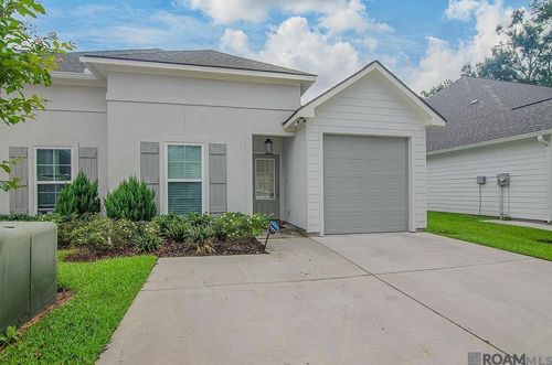 8149 Village Lake Ave, Baton Rouge, LA, 70820-8774 | Card Image