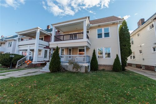 up-2035 Chesterland Ave, Lakewood, OH, 44107-6107 | Card Image