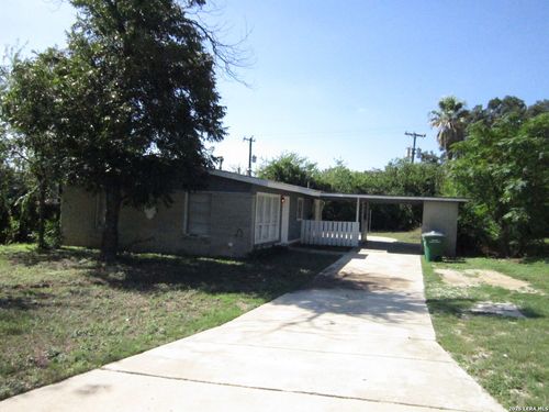 4718 Trailwood, San Antonio, TX, 78228 | Card Image