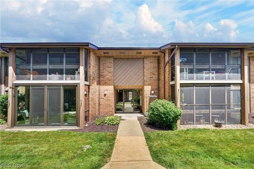 101-22936 Mastick Rd, Fairview Park, OH, 44126-3132 | Card Image